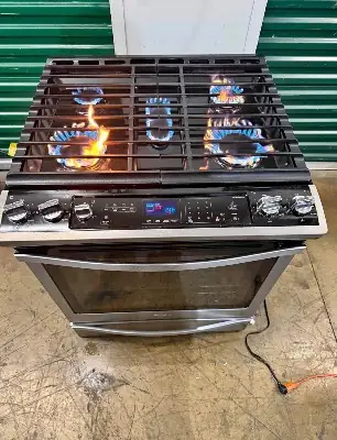 Liranzo Appliance Repair project photo 18